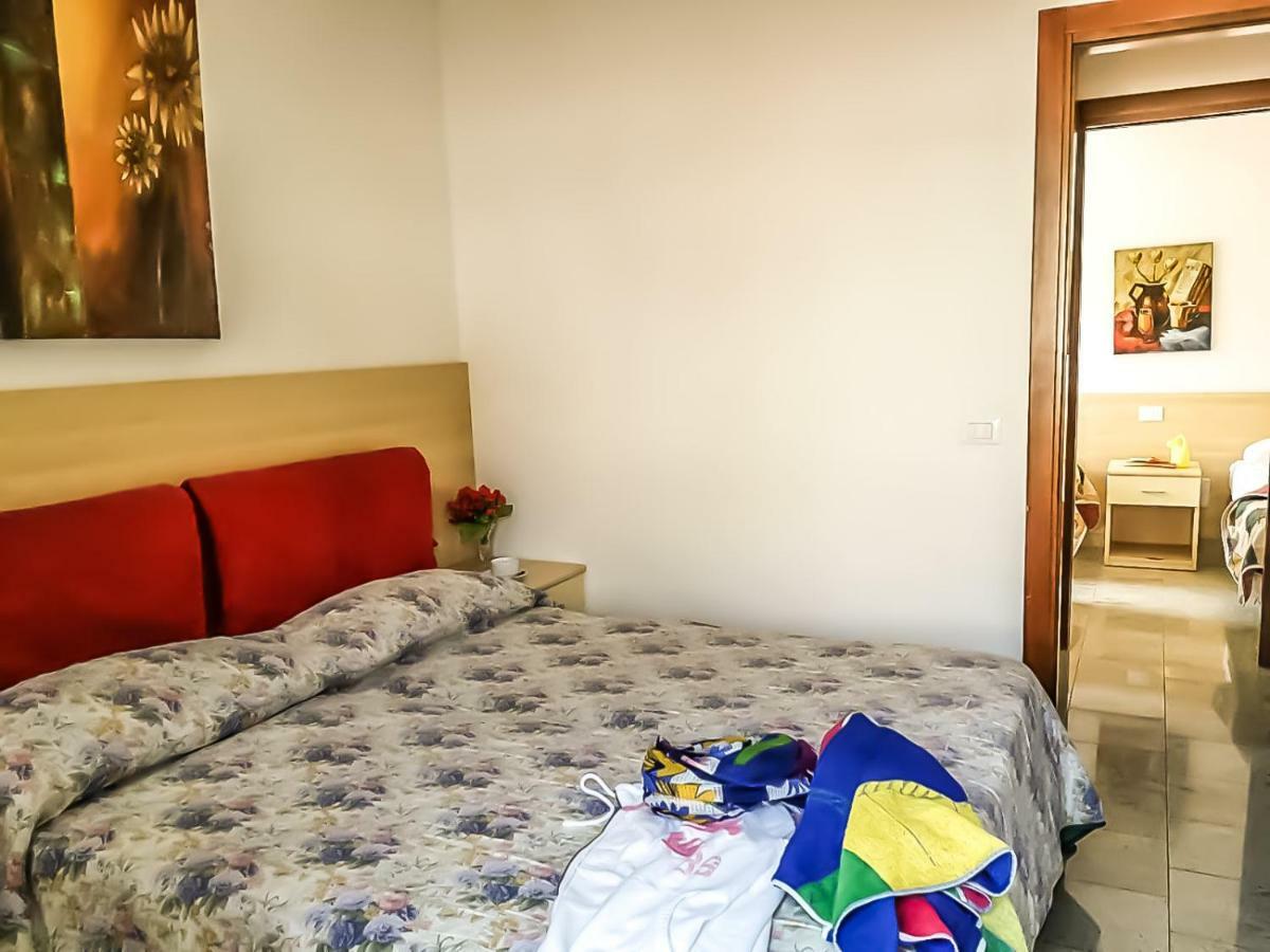 Condominio Moschettieri Бибионе Экстерьер фото