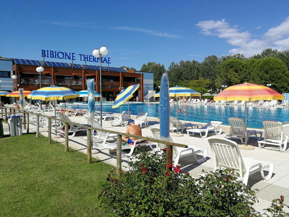 Condominio Moschettieri Бибионе Экстерьер фото